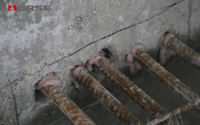 Planting-bar Technique In Flood-discharge Tunnel Strengthening Planting-bar Technique In Flood-discharge Tunnel Strengthening