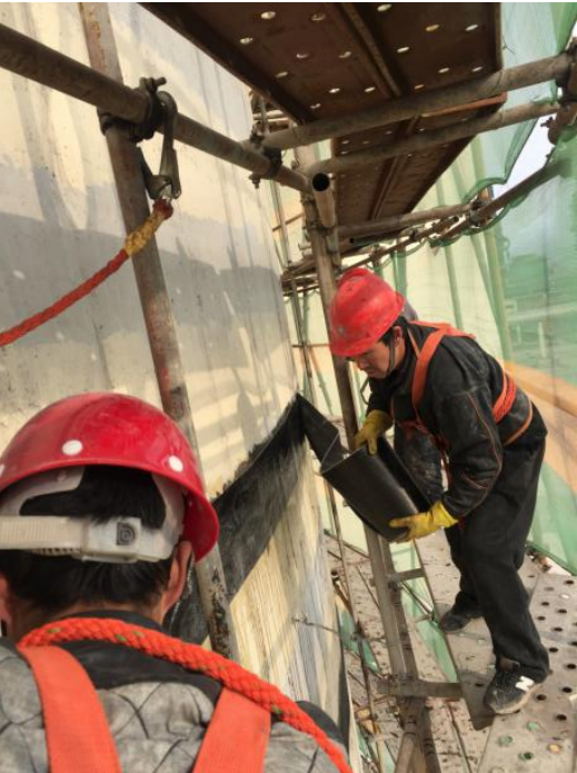 Bonded CFRP carbon fiber to the silo