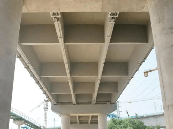Prestressed CFRP Plate Strengthening and Retrofitting Chishi Bridge Prestressed CFRP Plate Strengthening and Retrofitting Chishi Bridge